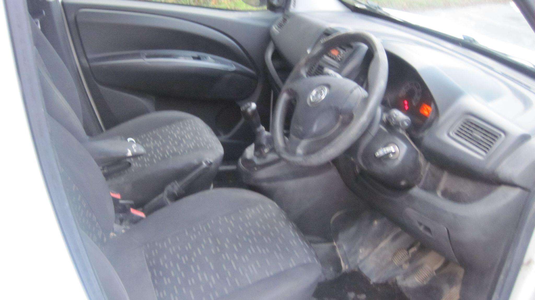 2015 VAUXHALL COMBO 2015 VAUXHALL COMBO