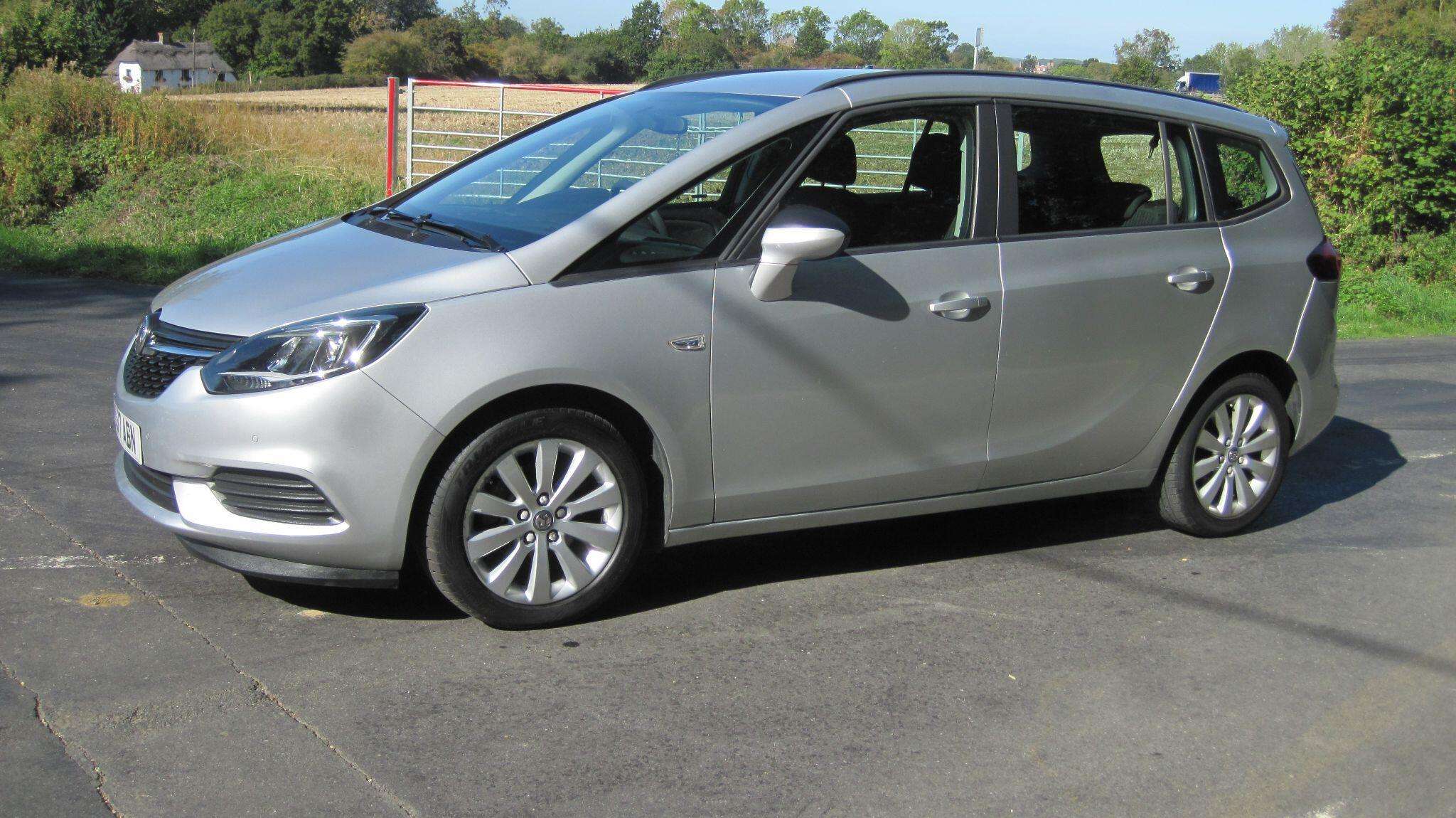 2017 VAUXHALL ZAFIRA TOURER 2017 VAUXHALL ZAFIRA TOURER