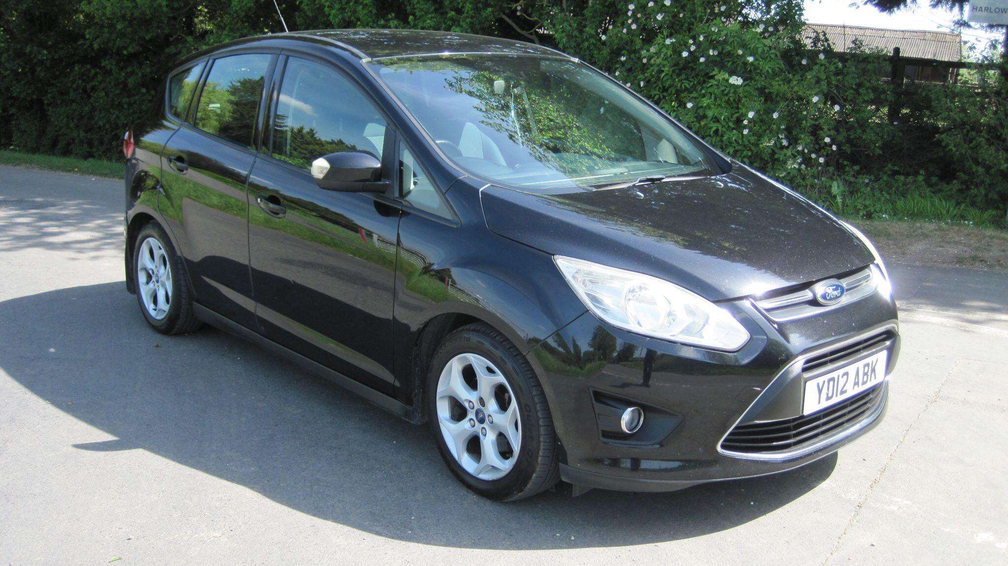 A 2012 FORD C-MAX 1.6 TDCi Zetec Euro 5 5dr A 2012 FORD C-MAX 1.6 TDCi Zetec Euro 5 5dr