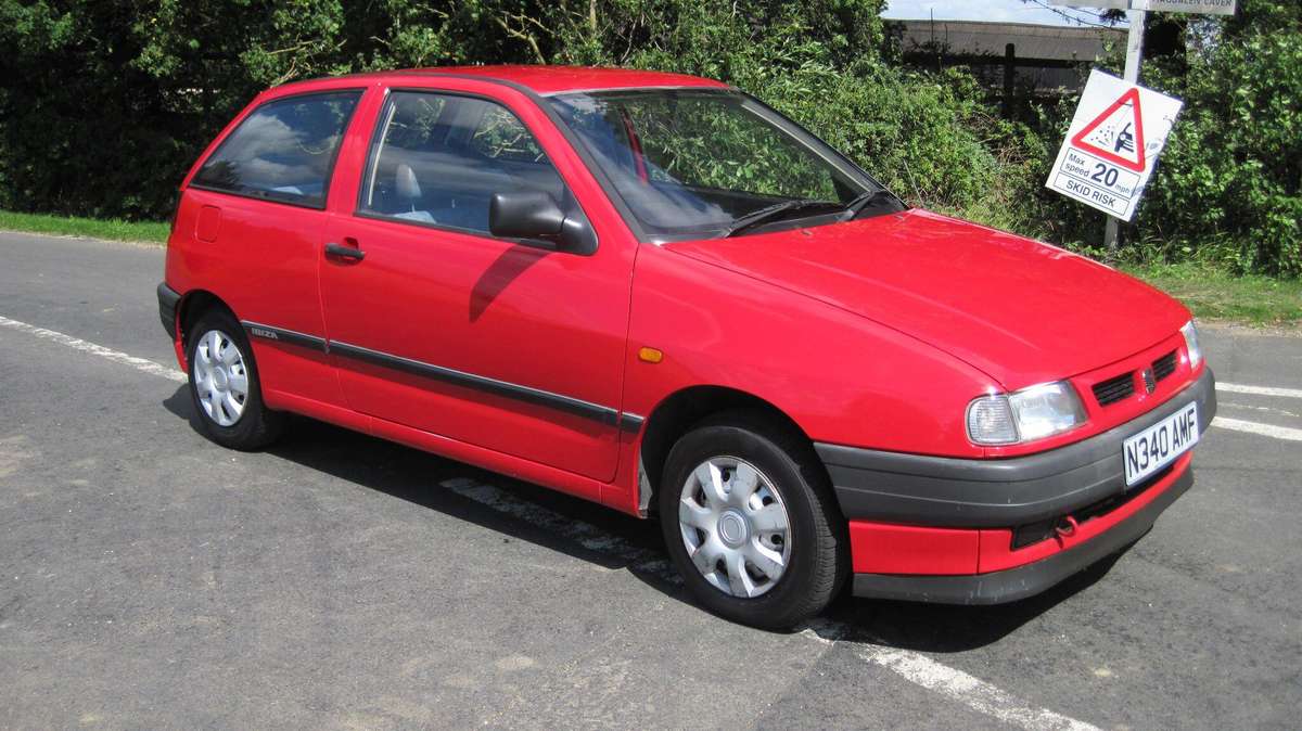 Check out this Seat Ibiza 1995 Petrol Manual