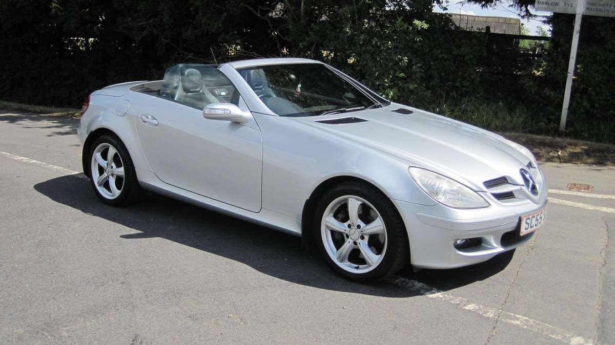 Check out this Mercedes-benz Slk 2005 Petrol Automatic