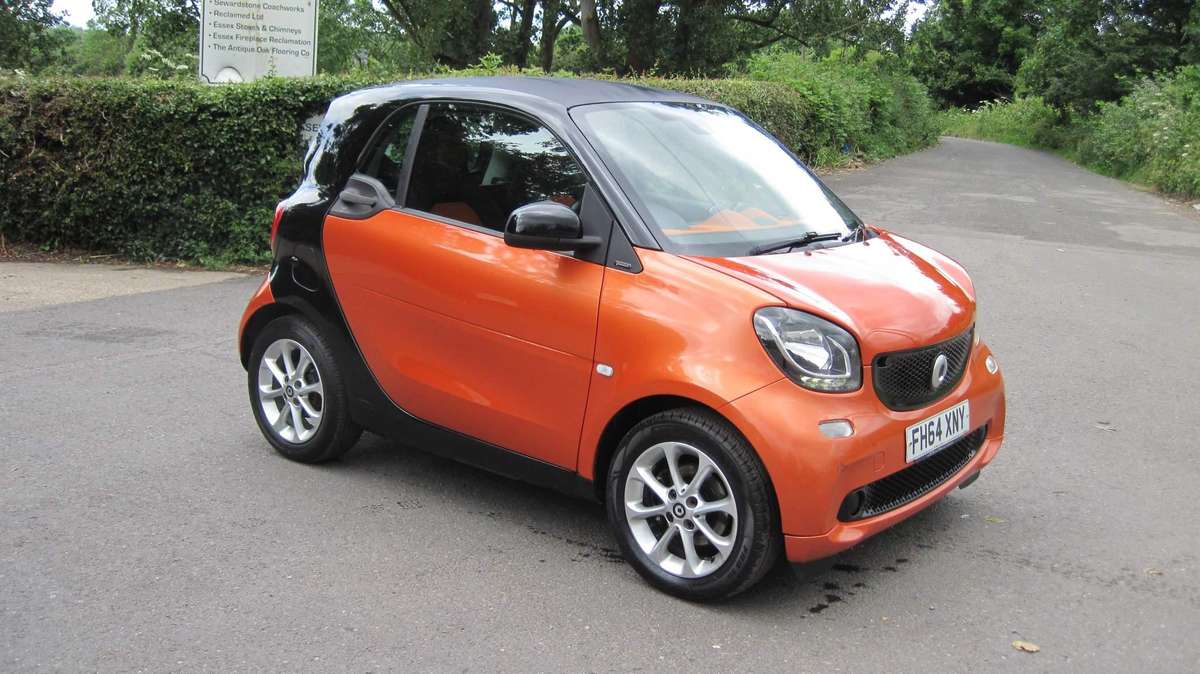 Check out this Smart Fortwo 2015 Petrol Manual