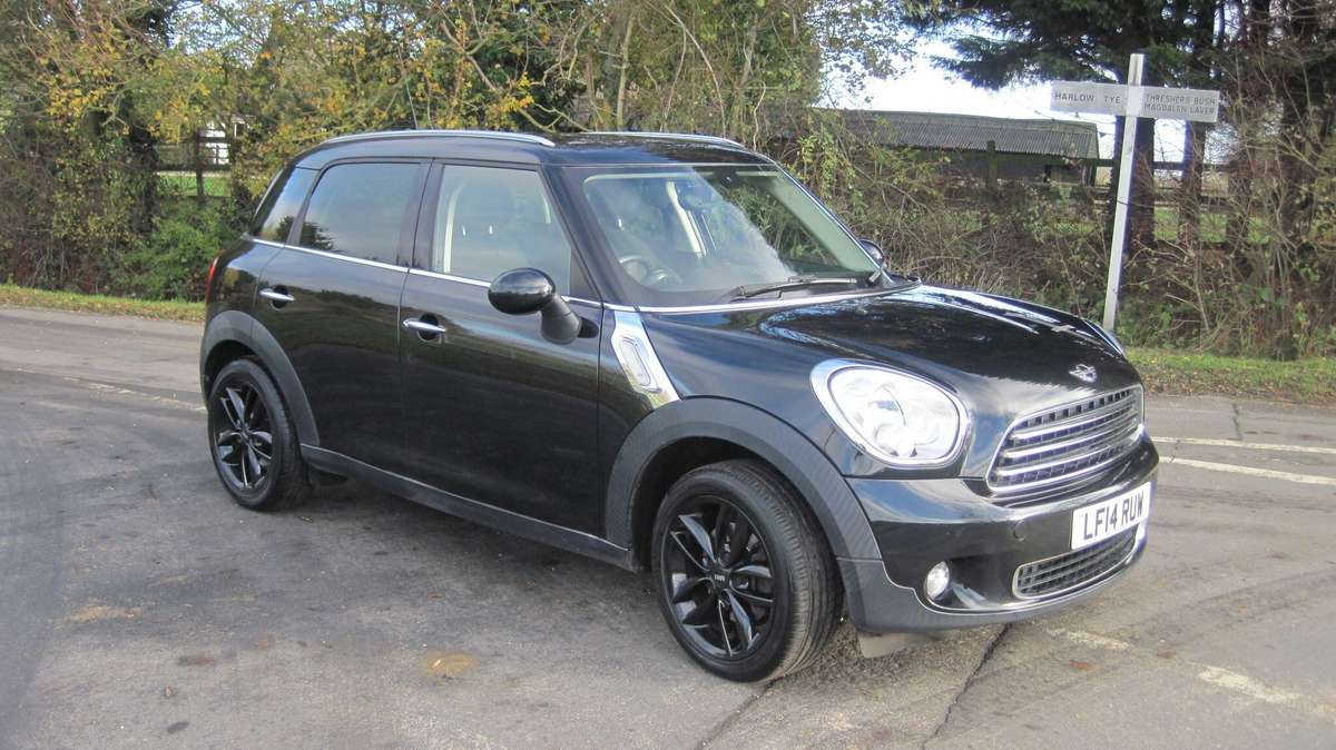 Check out this Mini Countryman 2014 Petrol Manual