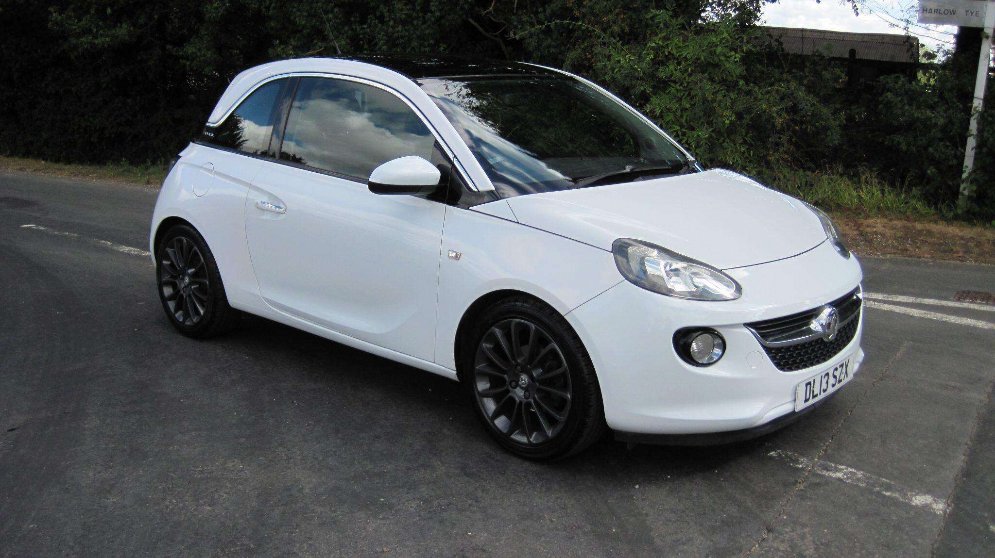 A 2013 VAUXHALL ADAM 1.2 16v GLAM Euro 5 3dr (5 Seat) A 2013 VAUXHALL ADAM 1.2 16v GLAM Euro 5 3dr (5 Seat)