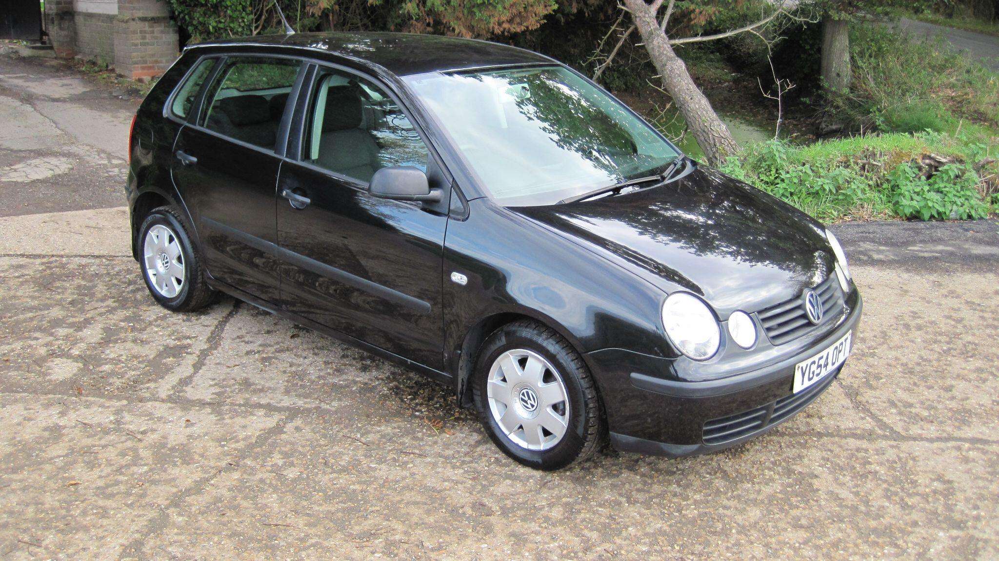 A 2004 VOLKSWAGEN POLO 1.4 Twist 5dr A 2004 VOLKSWAGEN POLO 1.4 Twist 5dr