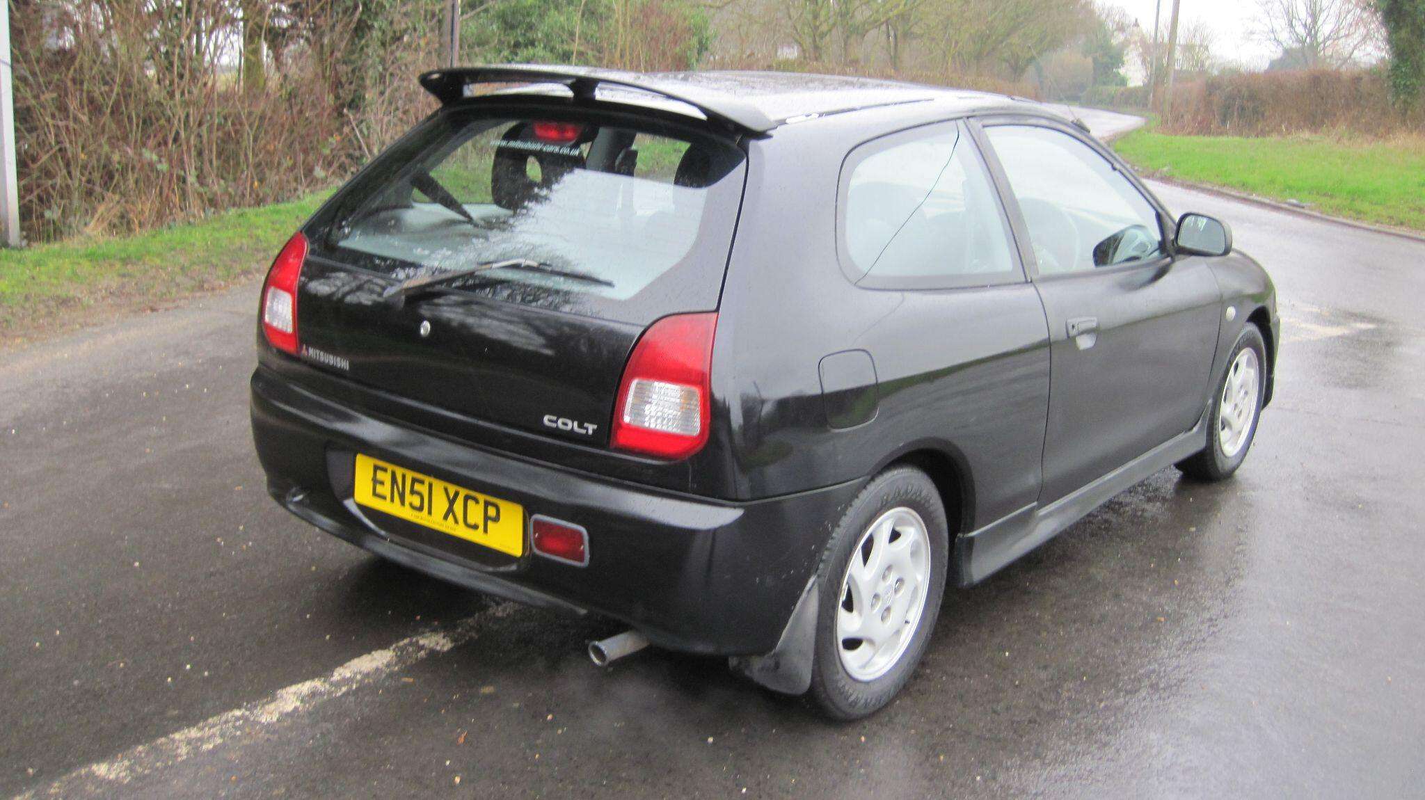 2002 MITSUBISHI COLT 2002 MITSUBISHI COLT