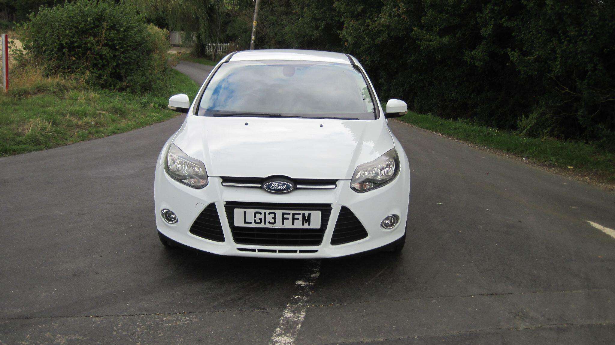 A 2013 FORD FOCUS 1.6 TDCi Zetec Euro 5 (s/s) 5dr A 2013 FORD FOCUS 1.6 TDCi Zetec Euro 5 (s/s) 5dr