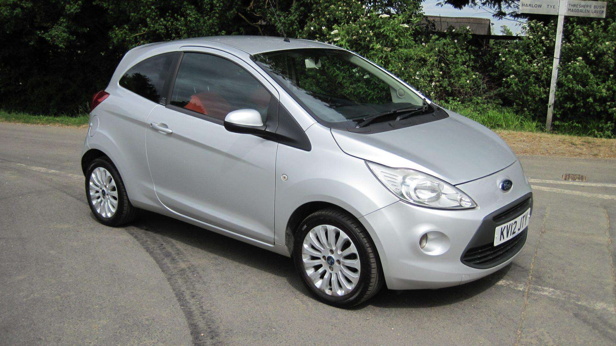 A 2012 FORD KA 1.2 Zetec Euro 5 (s/s) 3dr A 2012 FORD KA 1.2 Zetec Euro 5 (s/s) 3dr