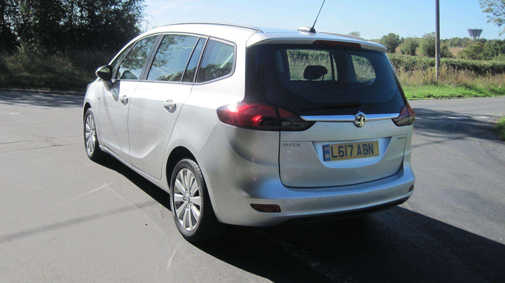 2017 VAUXHALL ZAFIRA TOURER 2017 VAUXHALL ZAFIRA TOURER