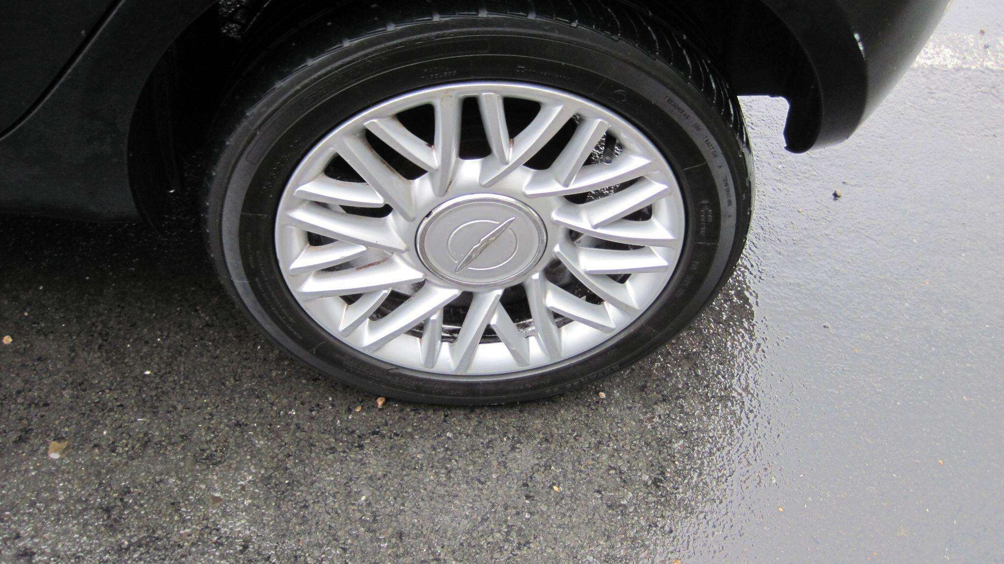 2013 CHRYSLER YPSILON 2013 CHRYSLER YPSILON