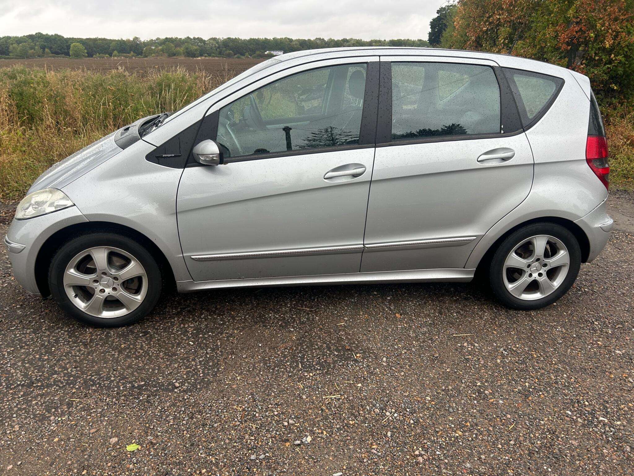 A 2006 MERCEDES-BENZ A CLASS 2.0 A180 CDI Avantgarde SE CVT 5dr A 2006 MERCEDES-BENZ A CLASS 2.0 A180 CDI Avantgarde SE CVT 5dr