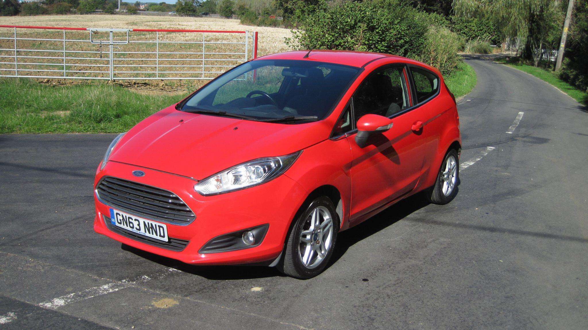 A 2013 FORD FIESTA 1.25 Zetec Euro 5 3dr A 2013 FORD FIESTA 1.25 Zetec Euro 5 3dr