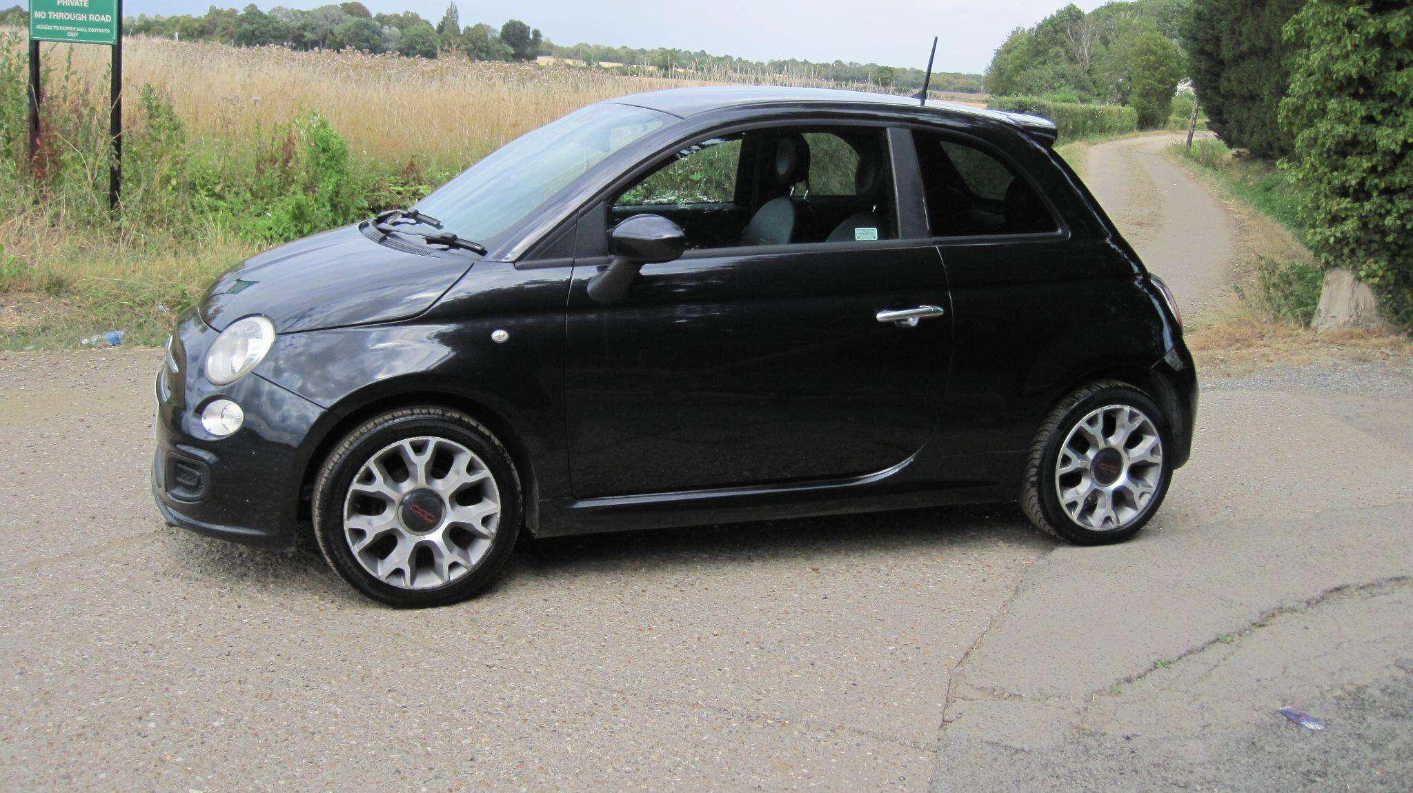 2014 FIAT 500 2014 FIAT 500
