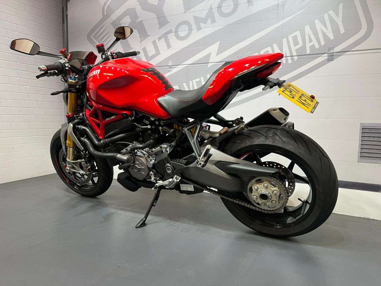 2017 DUCATI MONSTER 1200 2017 DUCATI MONSTER 1200