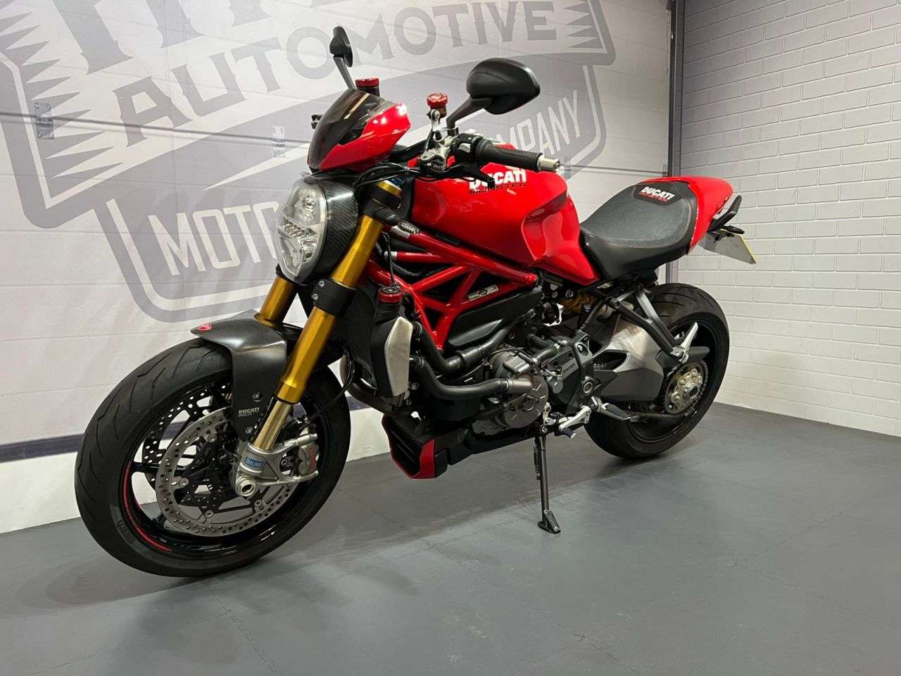 2017 DUCATI MONSTER 1200 2017 DUCATI MONSTER 1200