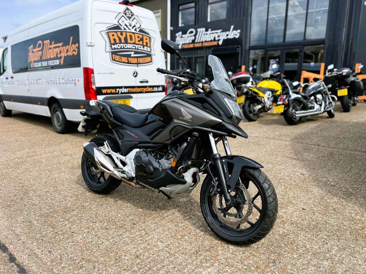 2020 HONDA NC750X 2020 HONDA NC750X
