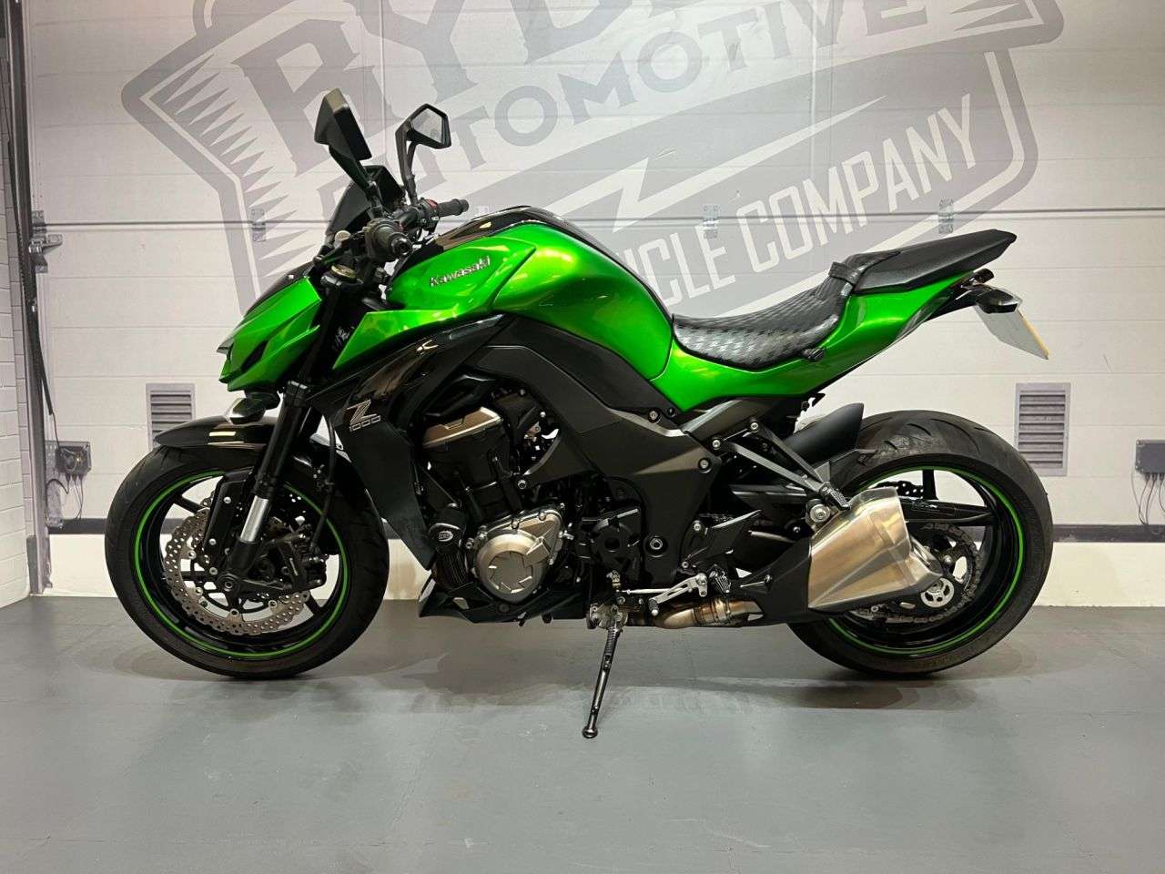 2016 KAWASAKI Z1000 2016 KAWASAKI Z1000