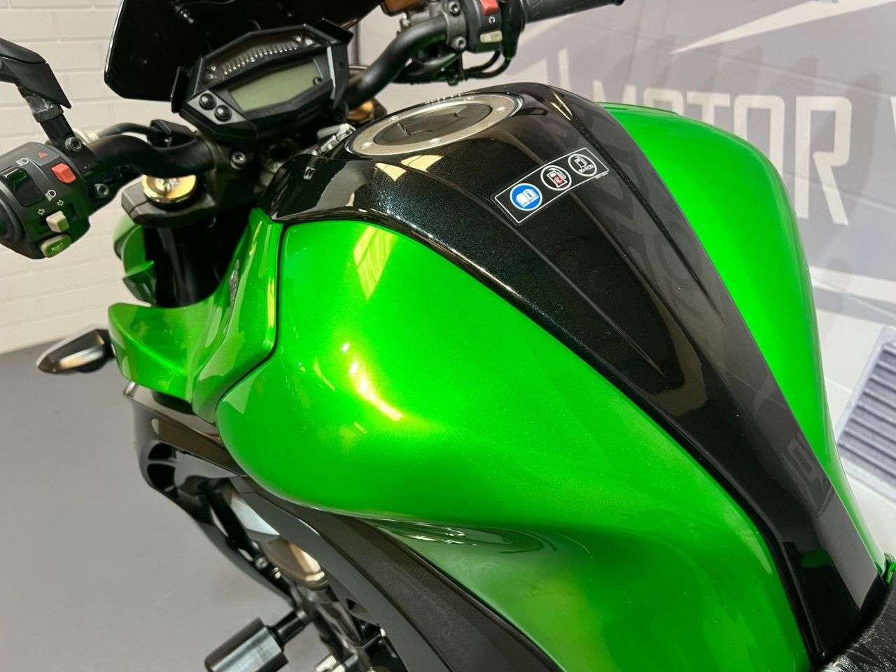 2016 KAWASAKI Z1000 2016 KAWASAKI Z1000