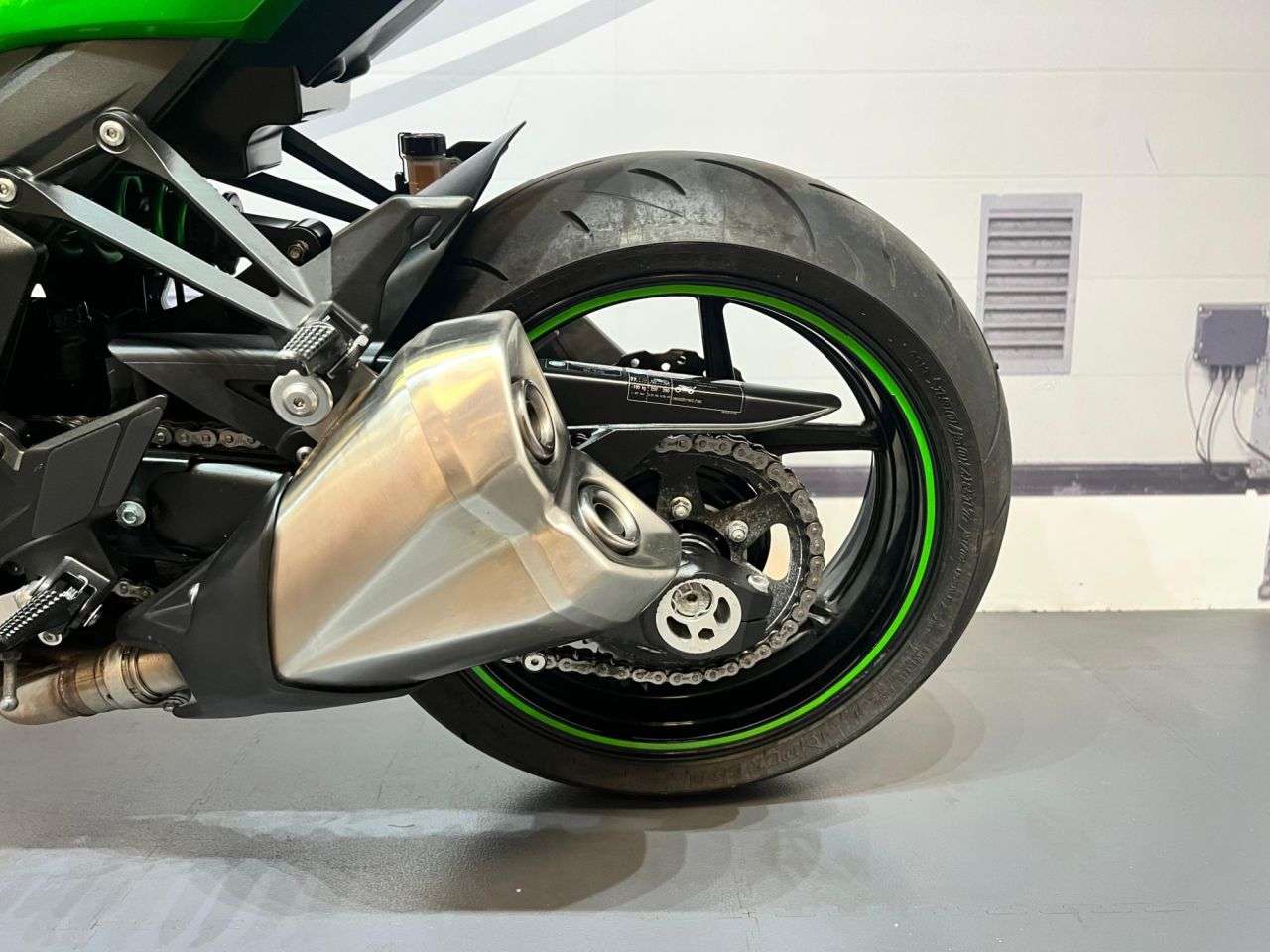 2016 KAWASAKI Z1000 2016 KAWASAKI Z1000