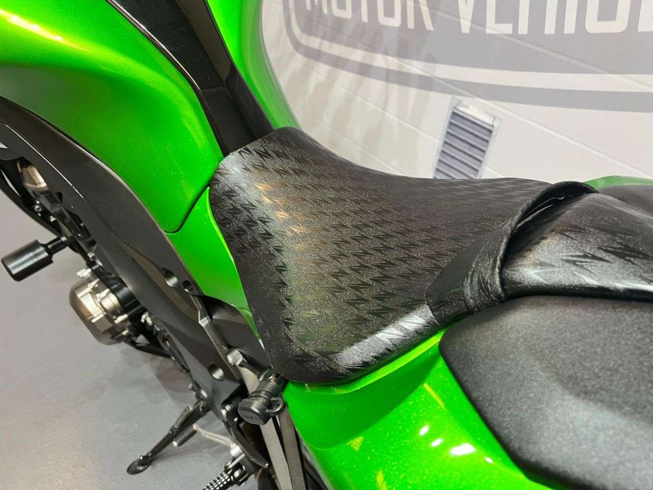 2016 KAWASAKI Z1000 2016 KAWASAKI Z1000