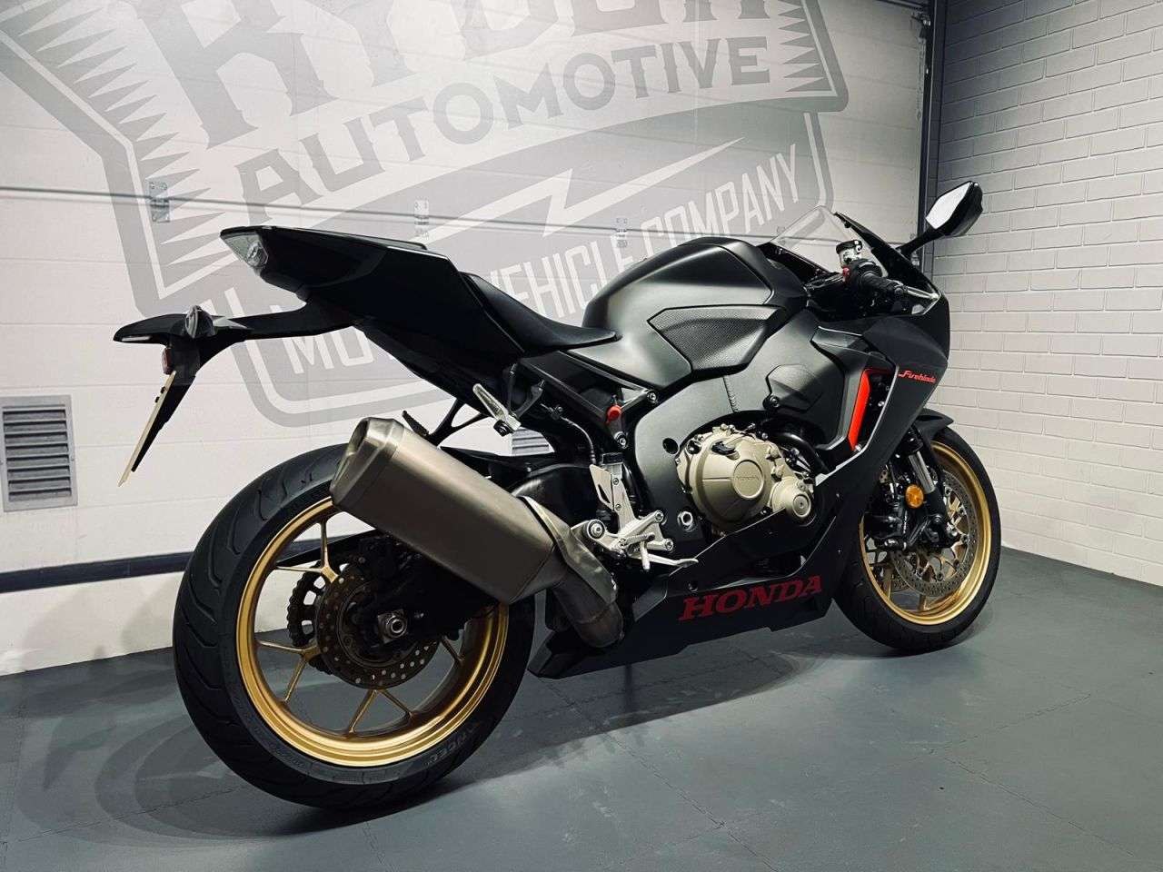 A 2018 HONDA CBR1000RR FIREBLADE - BUY ONLINE 24 HRS A DAY - FINANCE AVAILABLE - ALL TYPES OF CREDIT ACCEPTE A 2018 HONDA CBR1000RR FIREBLADE - BUY ONLINE 24 HRS A DAY - FINANCE AVAILABLE - ALL TYPES OF CREDIT ACCEPTE