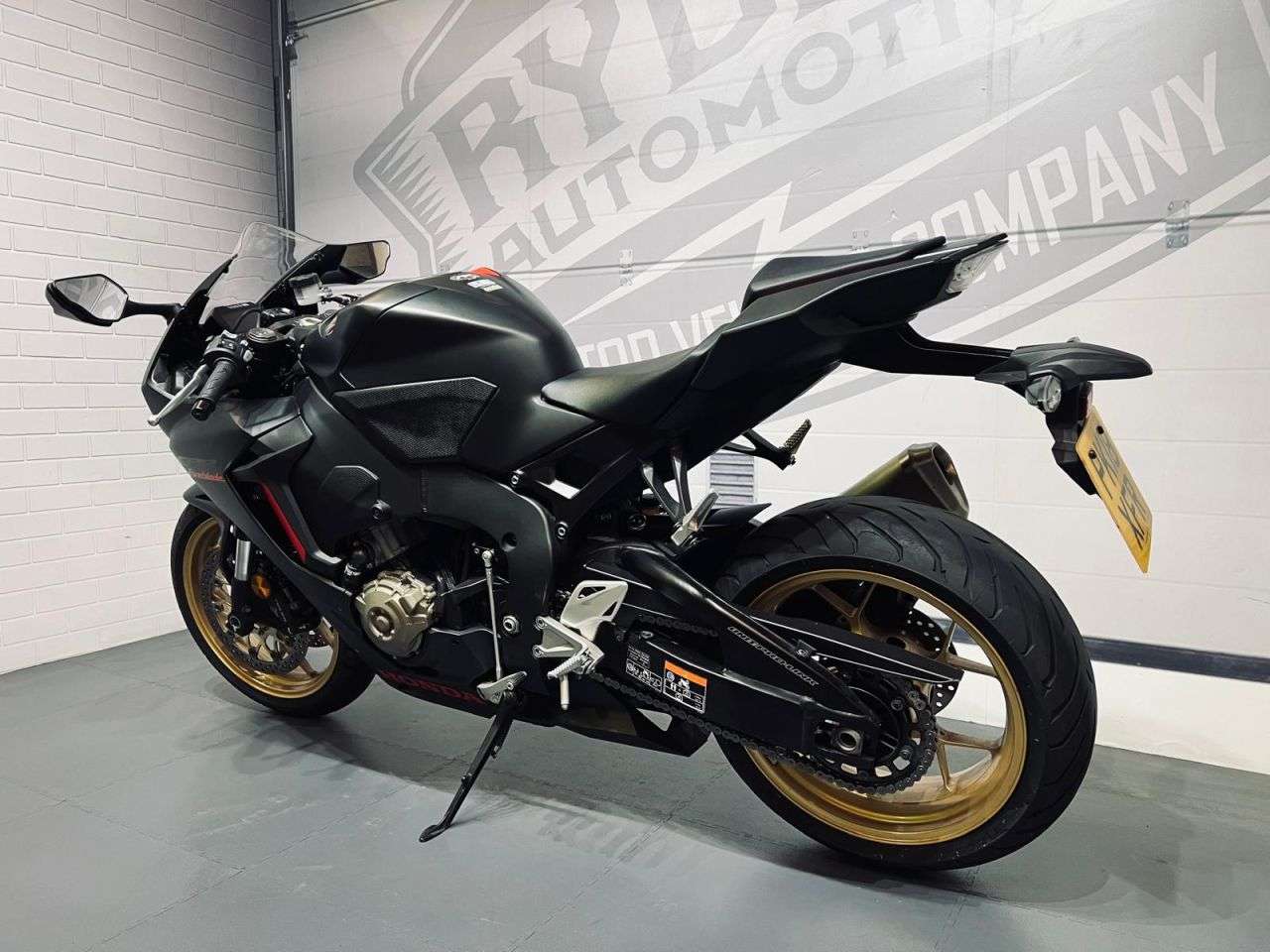 2018 HONDA CBR1000RR FIREBLADE 2018 HONDA CBR1000RR FIREBLADE