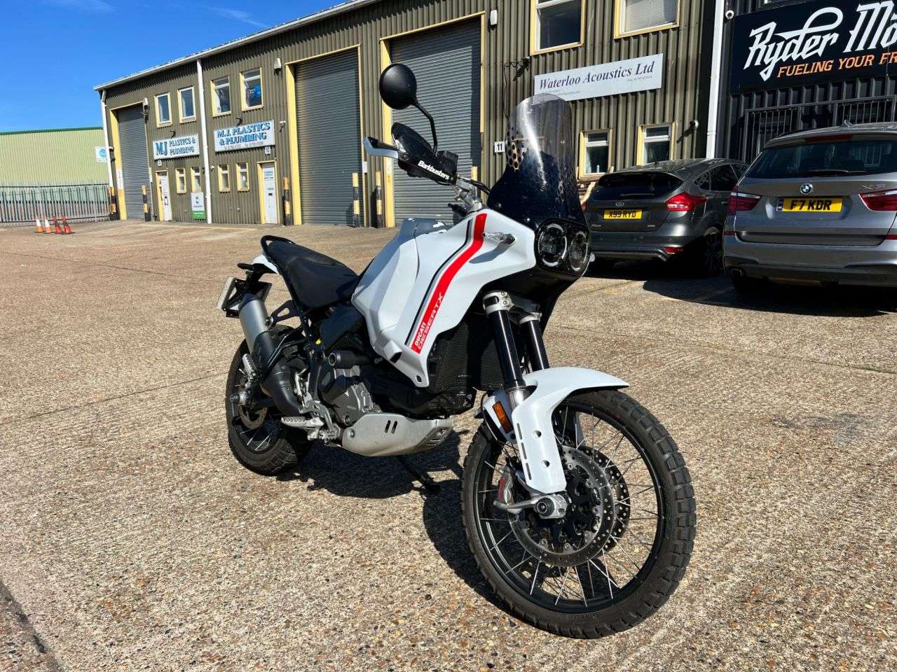 2023 DUCATI DESERTX 2023 DUCATI DESERTX