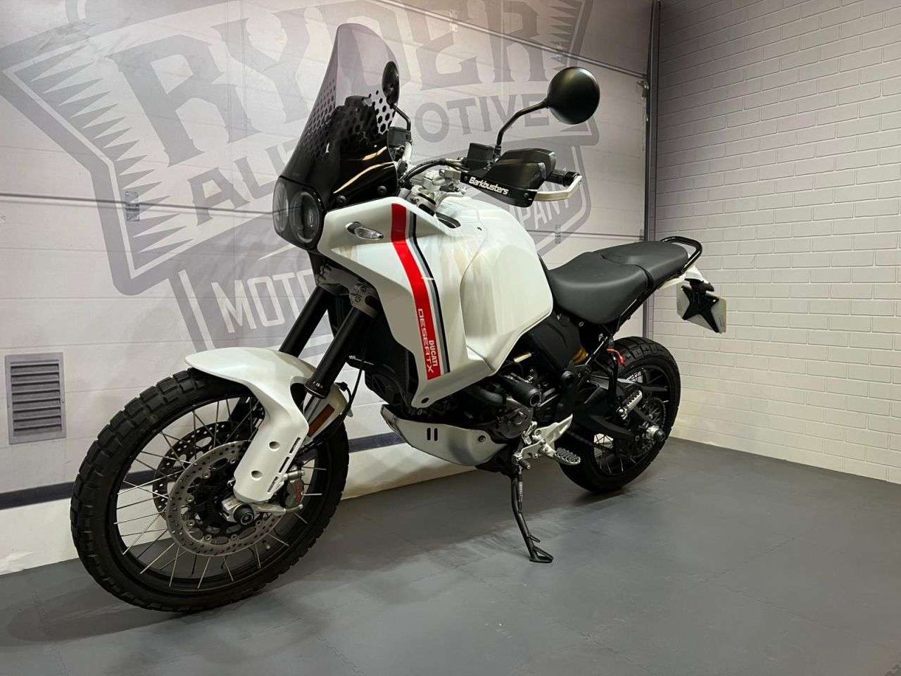 2023 DUCATI DESERTX 2023 DUCATI DESERTX