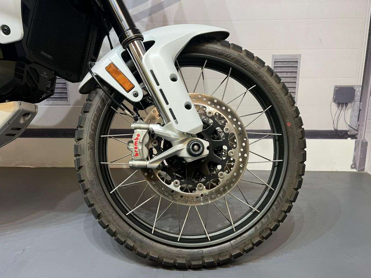 2023 DUCATI DESERTX 2023 DUCATI DESERTX