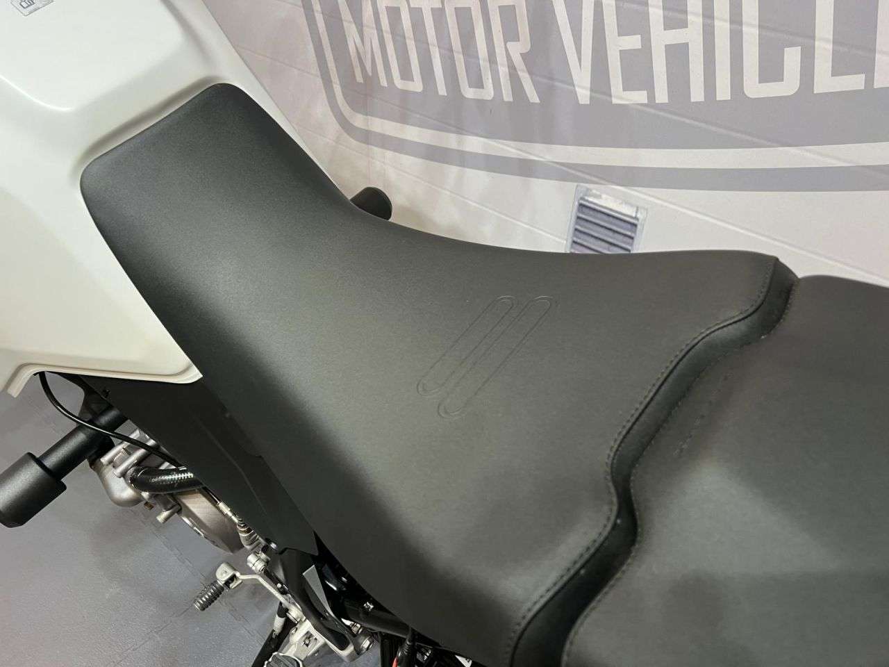 2023 DUCATI DESERTX 2023 DUCATI DESERTX