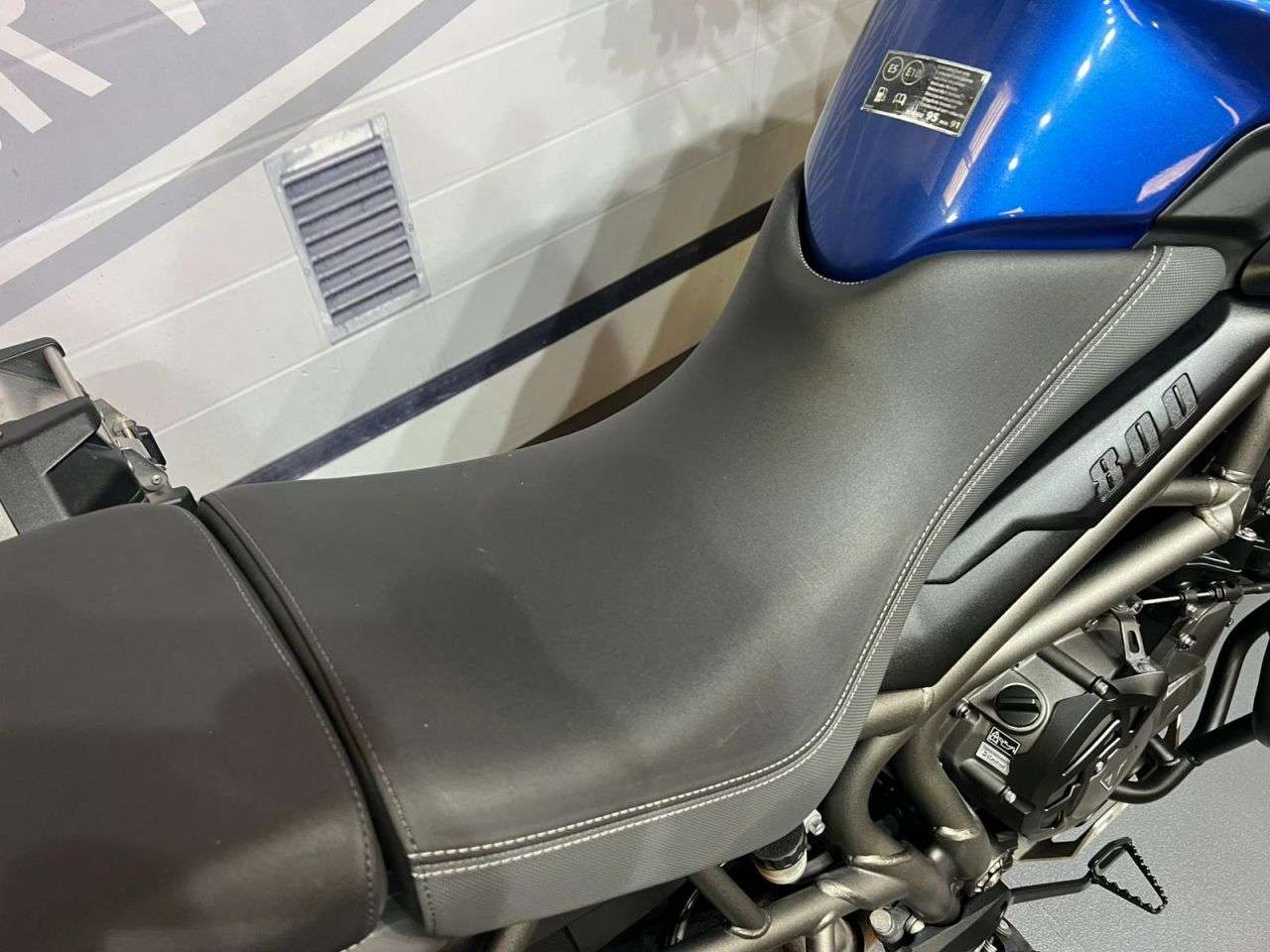 2019 TRIUMPH TIGER 800 2019 TRIUMPH TIGER 800