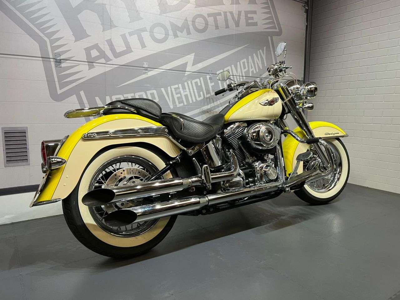 2009 HARLEY-DAVIDSON SOFTAIL 2009 HARLEY-DAVIDSON SOFTAIL