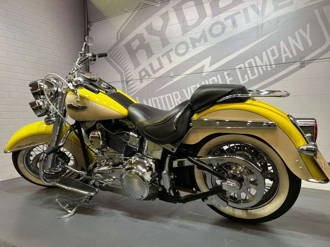 2009 HARLEY-DAVIDSON SOFTAIL 2009 HARLEY-DAVIDSON SOFTAIL