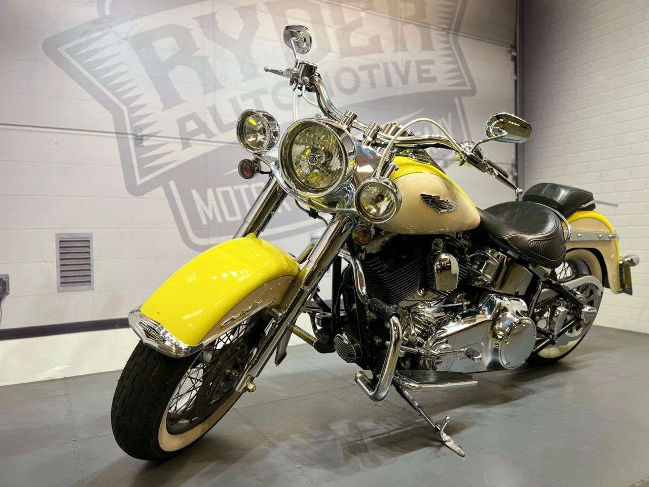 2009 HARLEY-DAVIDSON SOFTAIL 2009 HARLEY-DAVIDSON SOFTAIL