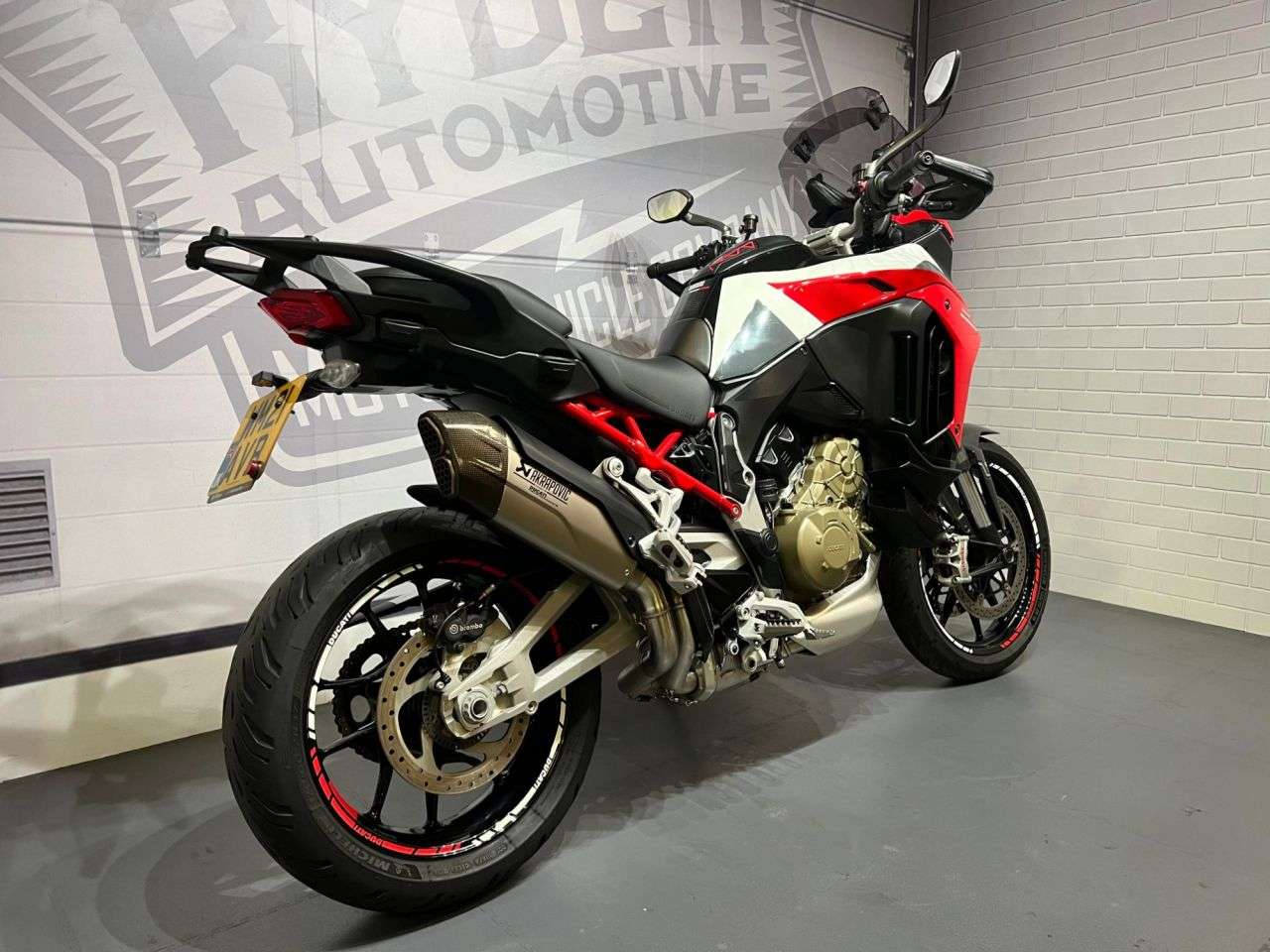 2021 DUCATI MULTISTRADA V4 2021 DUCATI MULTISTRADA V4