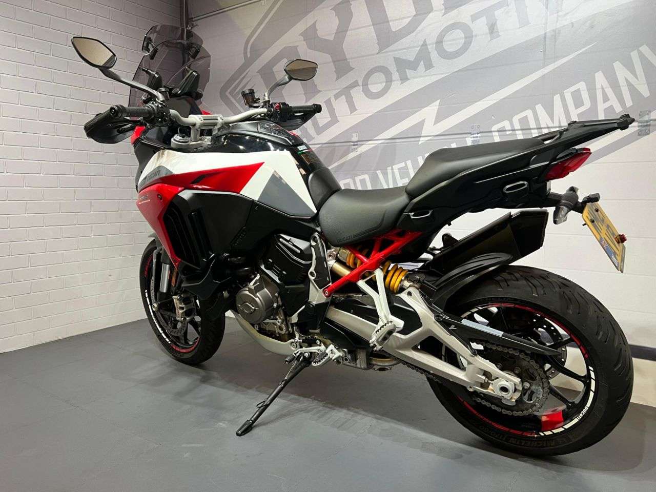 2021 DUCATI MULTISTRADA V4 2021 DUCATI MULTISTRADA V4