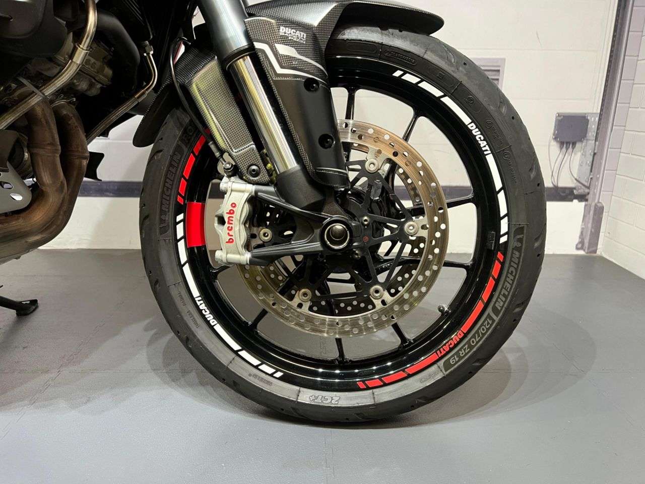 2021 DUCATI MULTISTRADA V4 2021 DUCATI MULTISTRADA V4