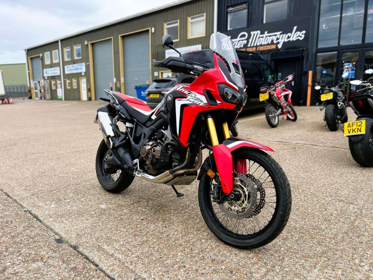 2017 HONDA CRF1000L AFRICA TWIN 2017 HONDA CRF1000L AFRICA TWIN