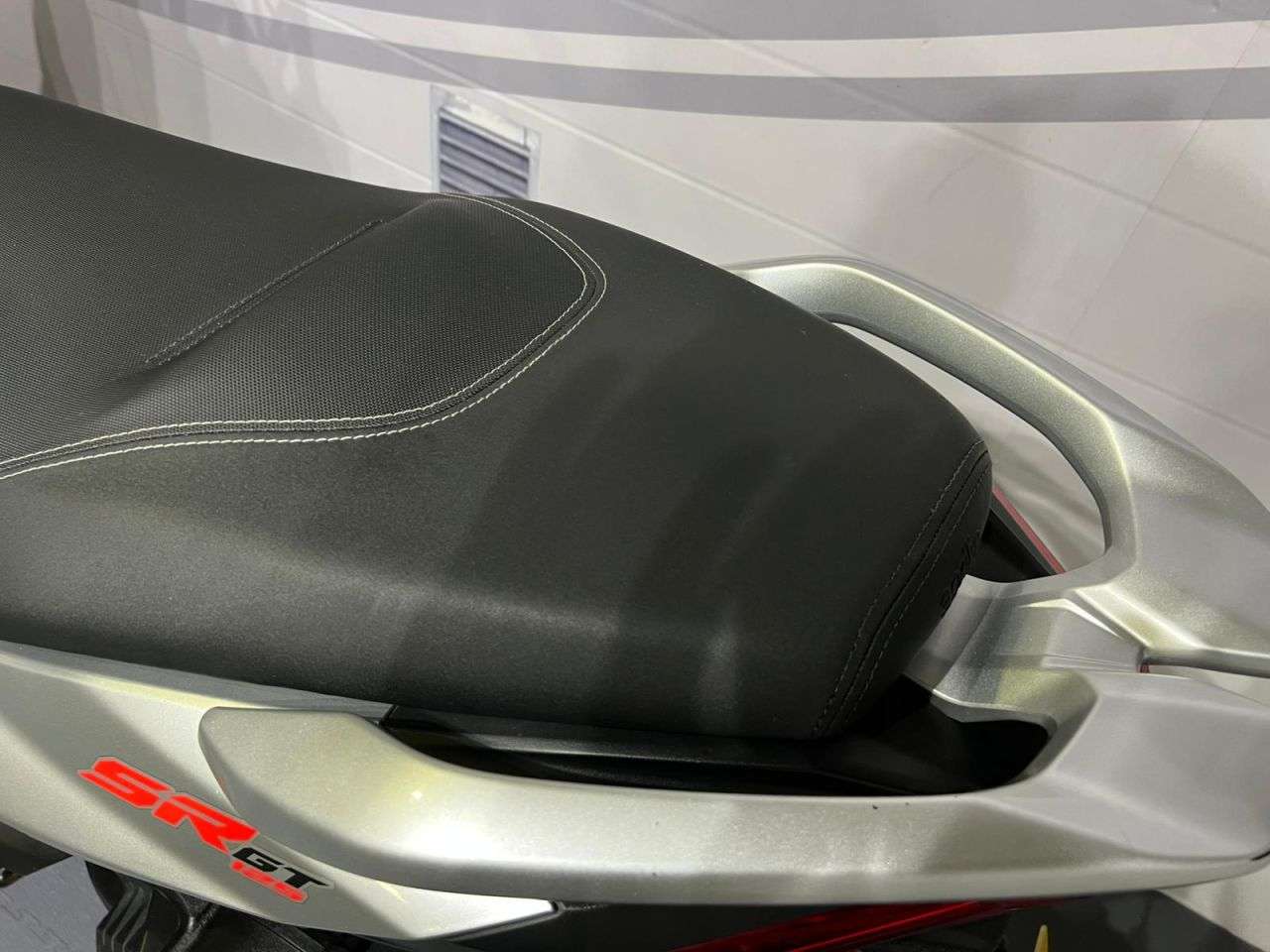 2023 APRILIA SR GT 125 2023 APRILIA SR GT 125