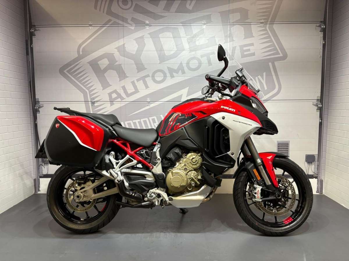 Check out this Ducati Multistrada V4 2022 Petrol Manual