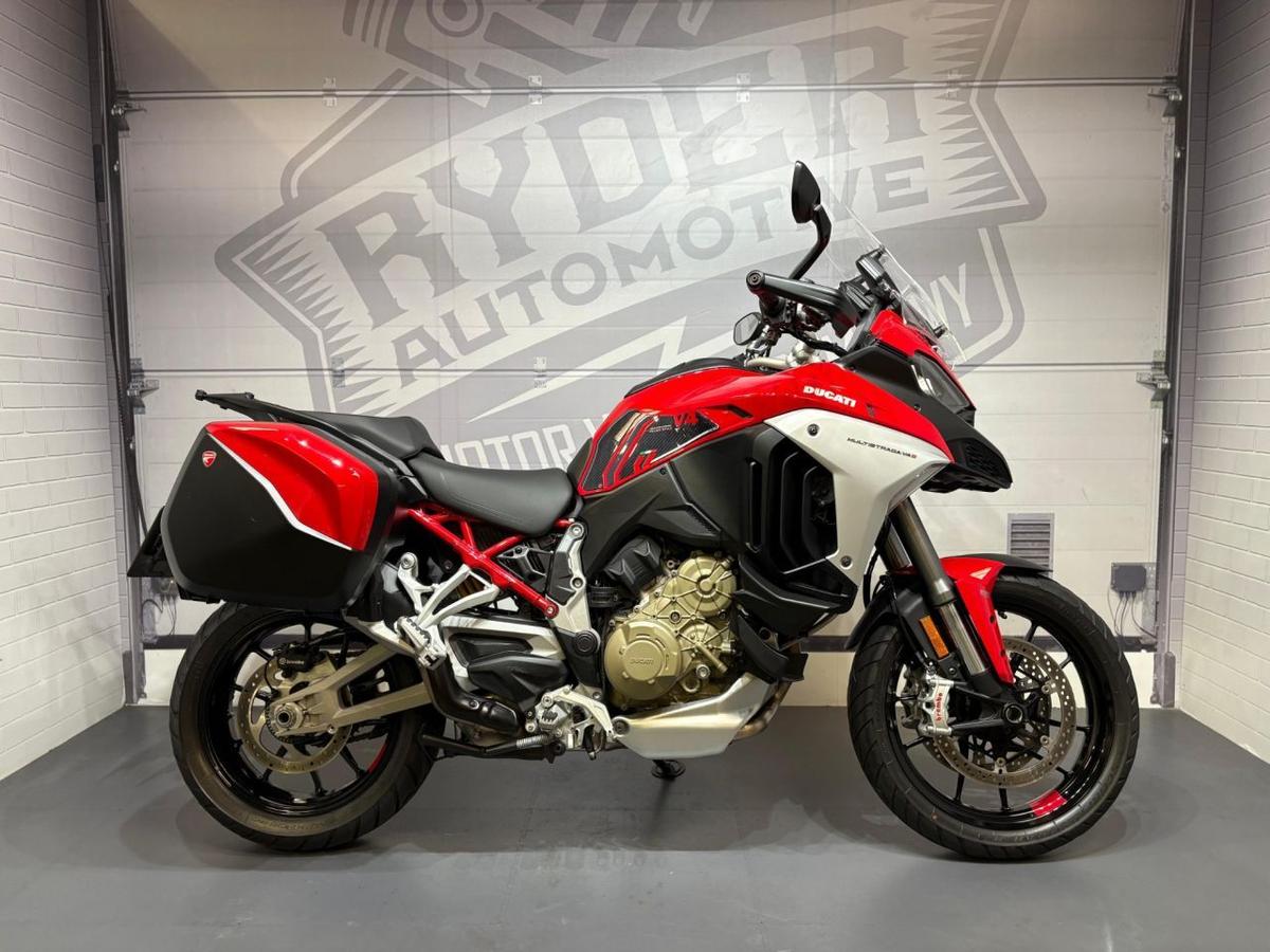 Check out this Ducati Multistrada V4 2022 Petrol Manual
