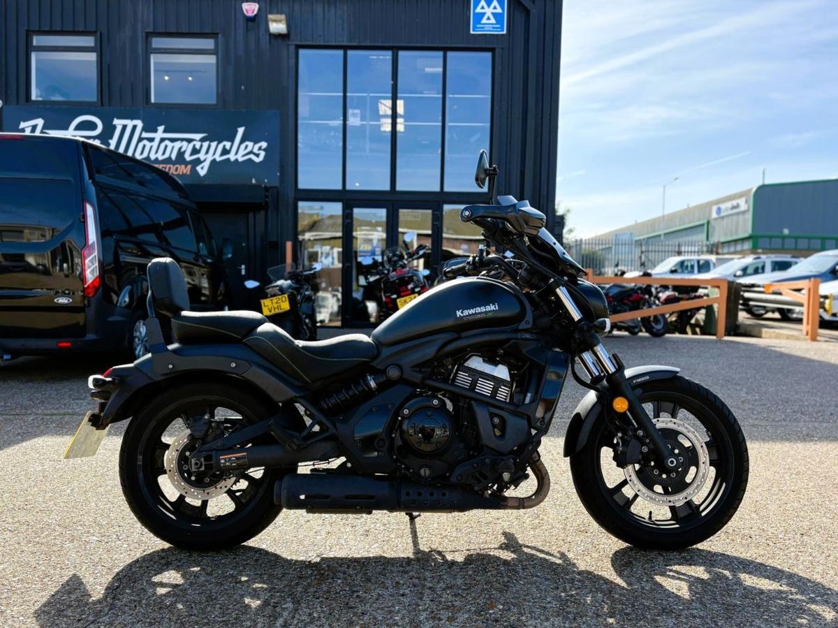 Check out this Kawasaki Vulcan S 650 2023 Petrol Manual