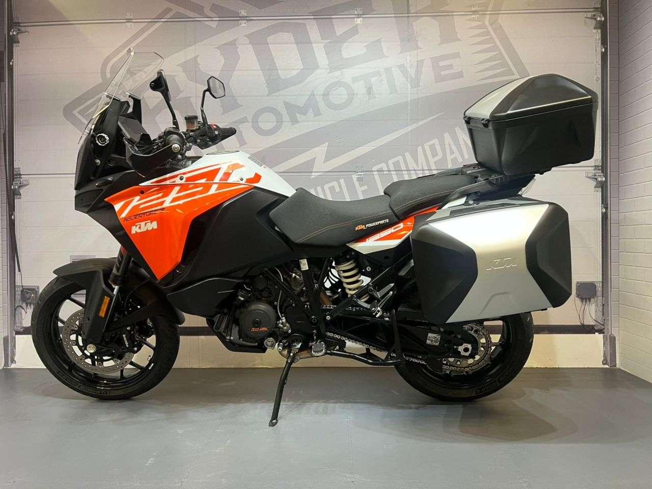 2019 KTM 1290 SUPER ADVENTURE S 2019 KTM 1290 SUPER ADVENTURE S