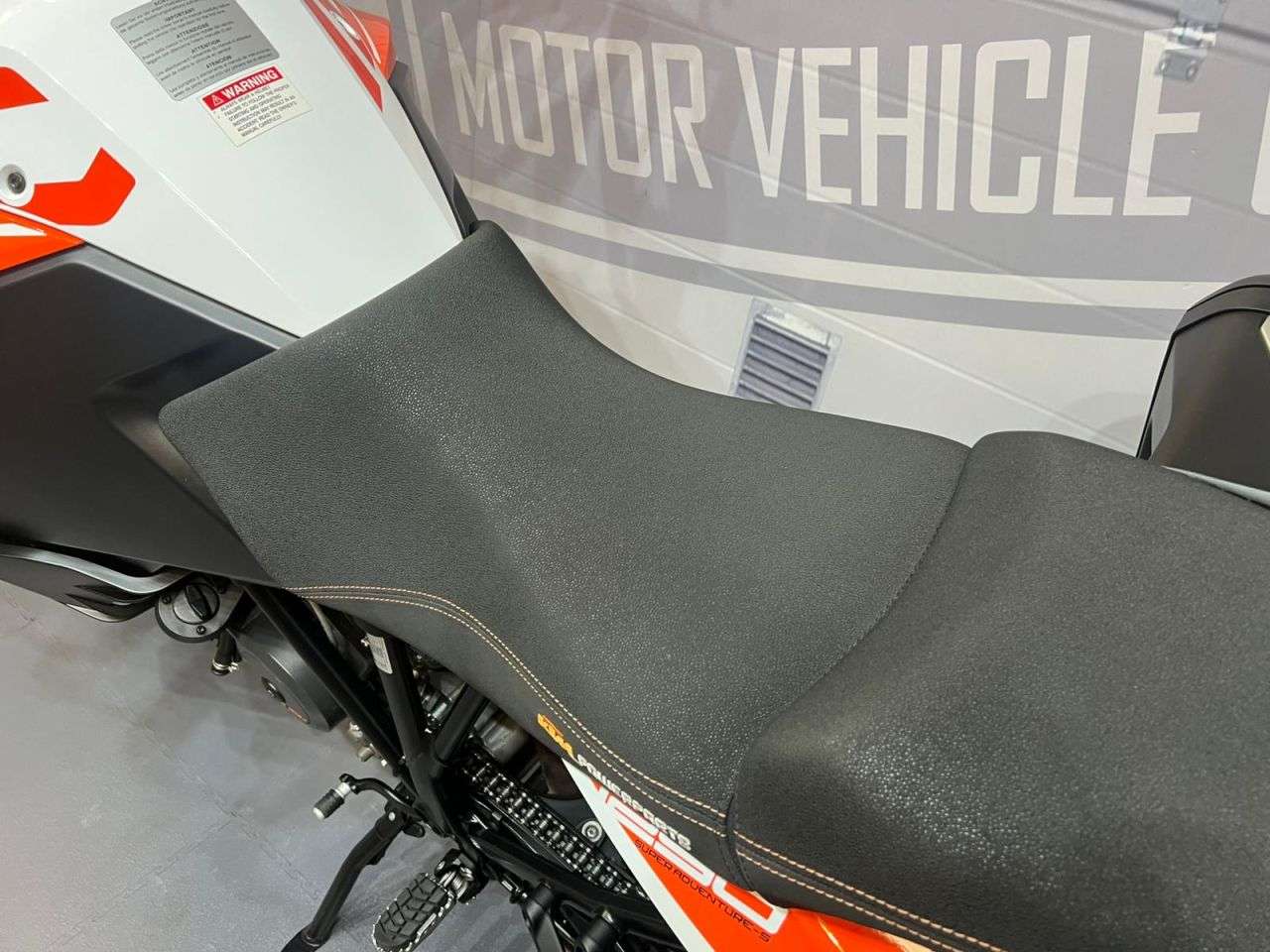 2019 KTM 1290 SUPER ADVENTURE S 2019 KTM 1290 SUPER ADVENTURE S