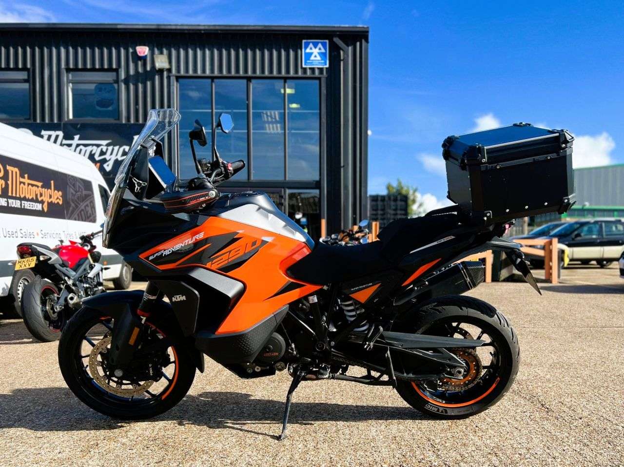2021 KTM 1290 SUPER ADVENTURE S 2021 KTM 1290 SUPER ADVENTURE S