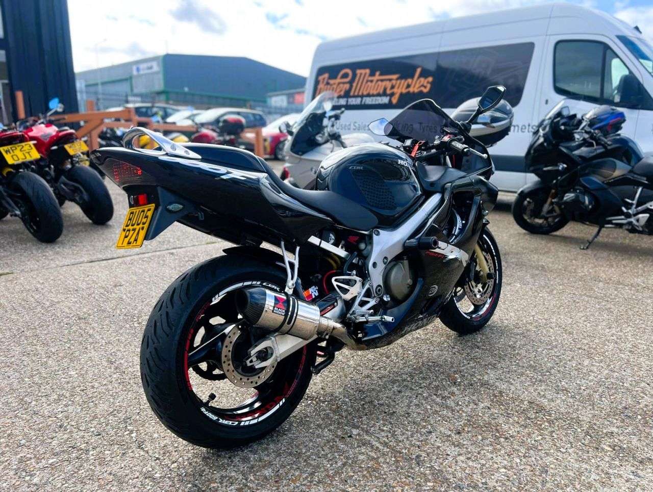 2005 HONDA CBR600F 2005 HONDA CBR600F