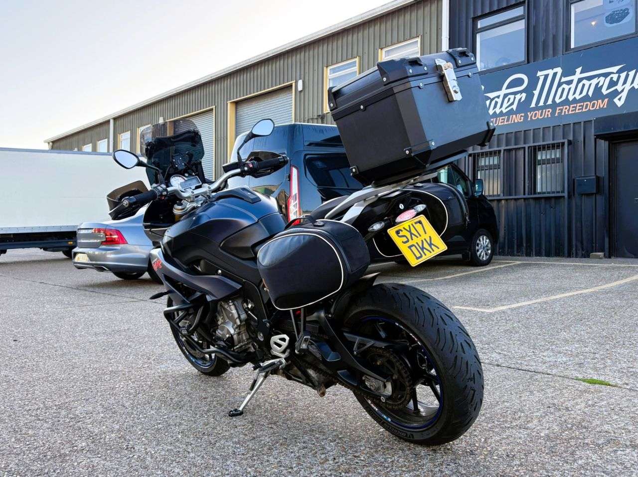 2017 BMW S 1000 XR 2017 BMW S 1000 XR