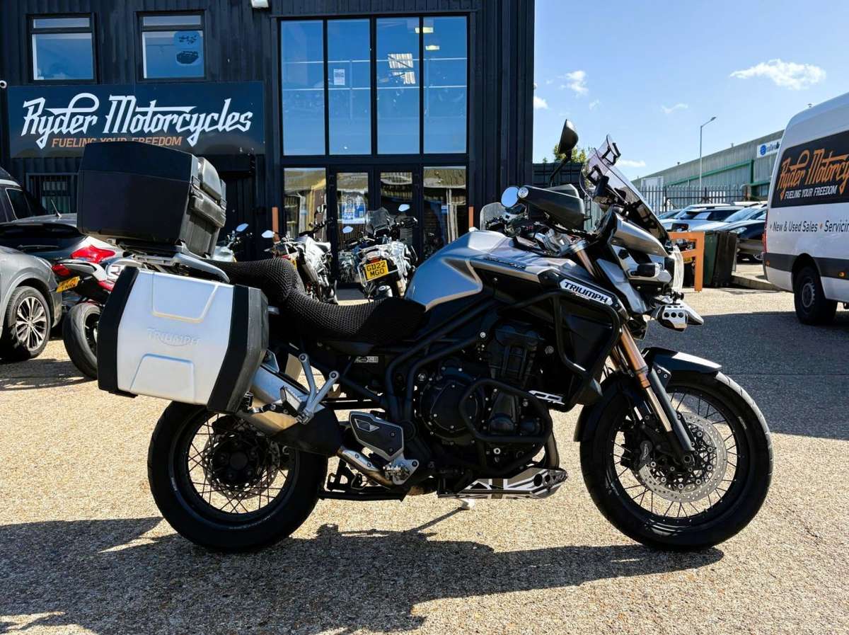Check out this Triumph Explorer 2014 Petrol Manual