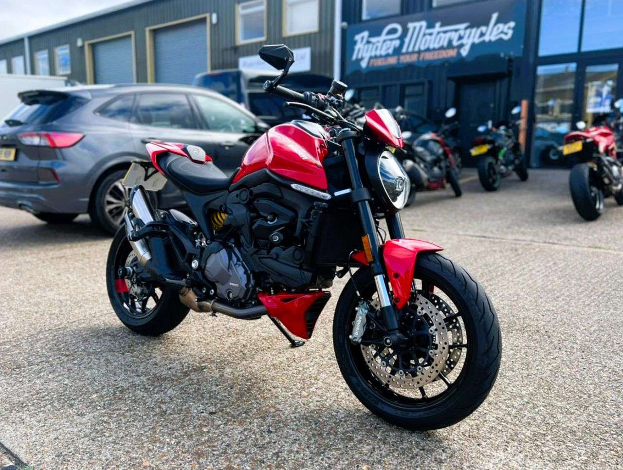 2023 DUCATI MONSTER 937 2023 DUCATI MONSTER 937