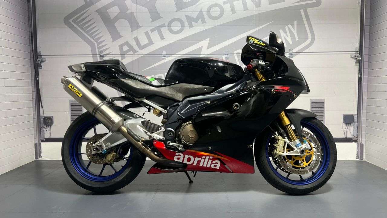 2005 APRILIA RSV MILLE R FACTORY 2005 APRILIA RSV MILLE R FACTORY